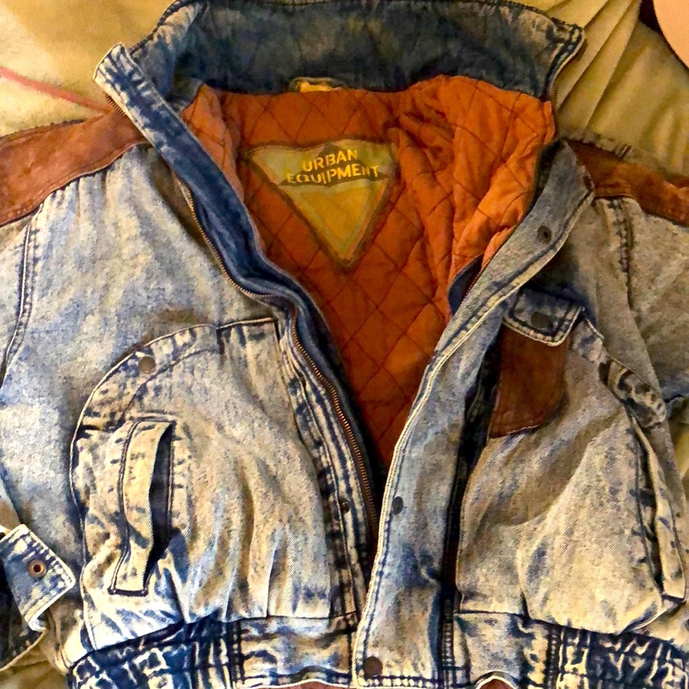 Very washed denim style quilted coat